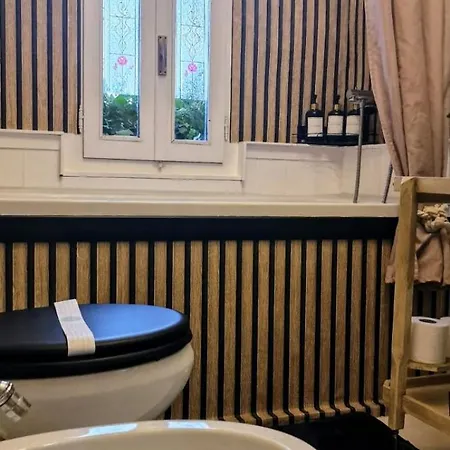 Bed and Breakfast The 4*